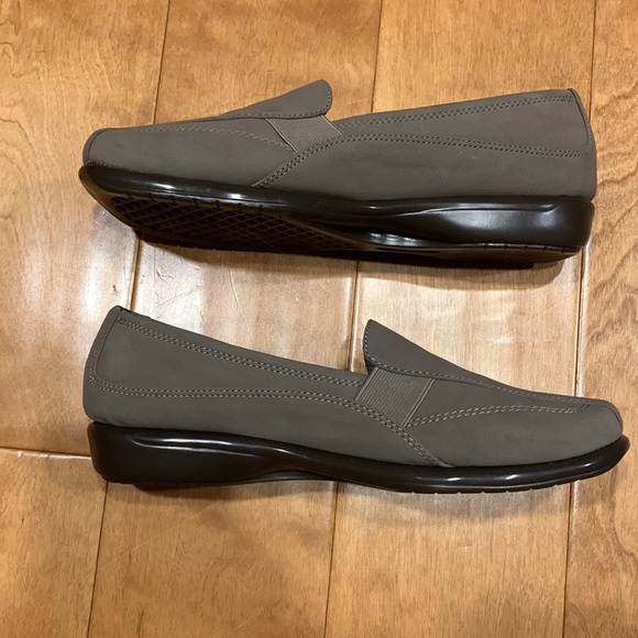 Women’s loafers - Picture 2 of 10